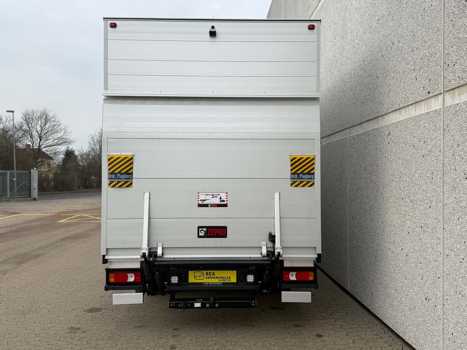 Hvid Iveco Daily fra 2026