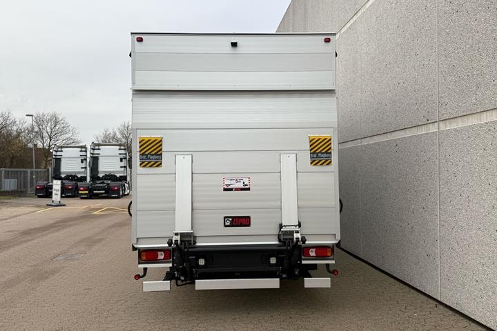 Hvid Iveco Daily fra 2026