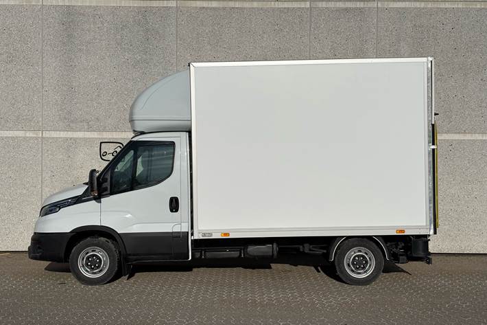 Hvid Iveco Daily fra 2026