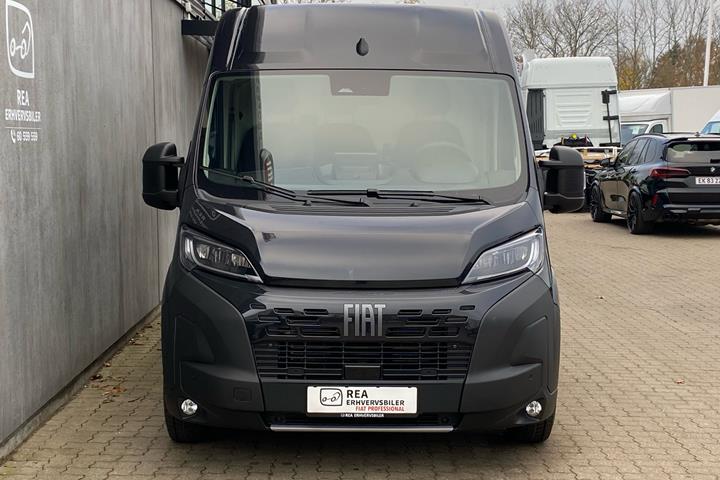 Sort Fiat Ducato fra 2026