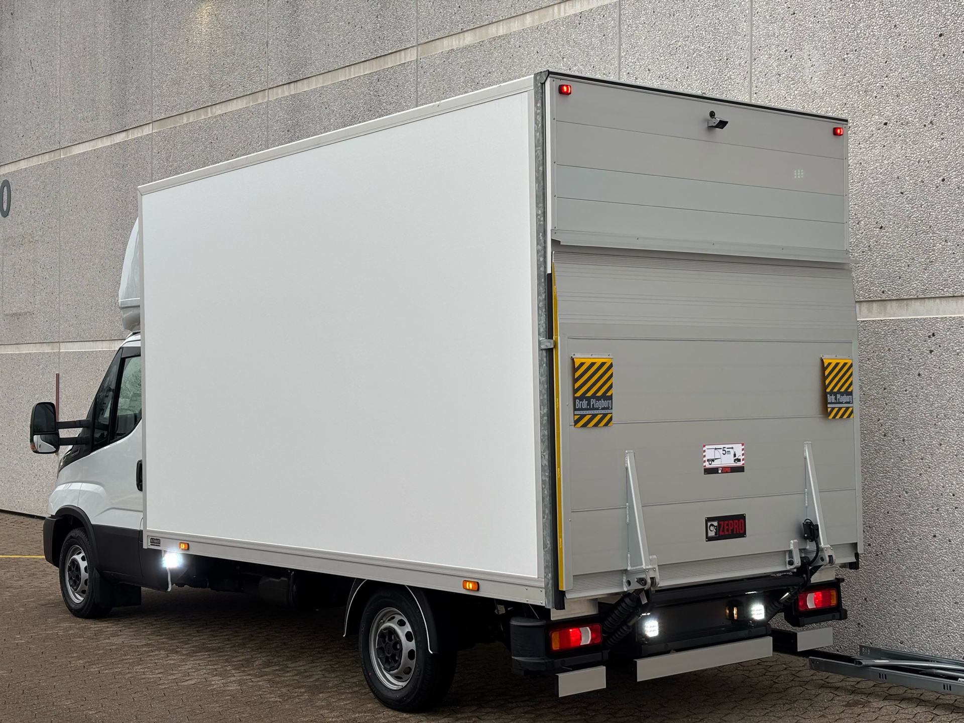 Hvid Iveco Daily fra 2026