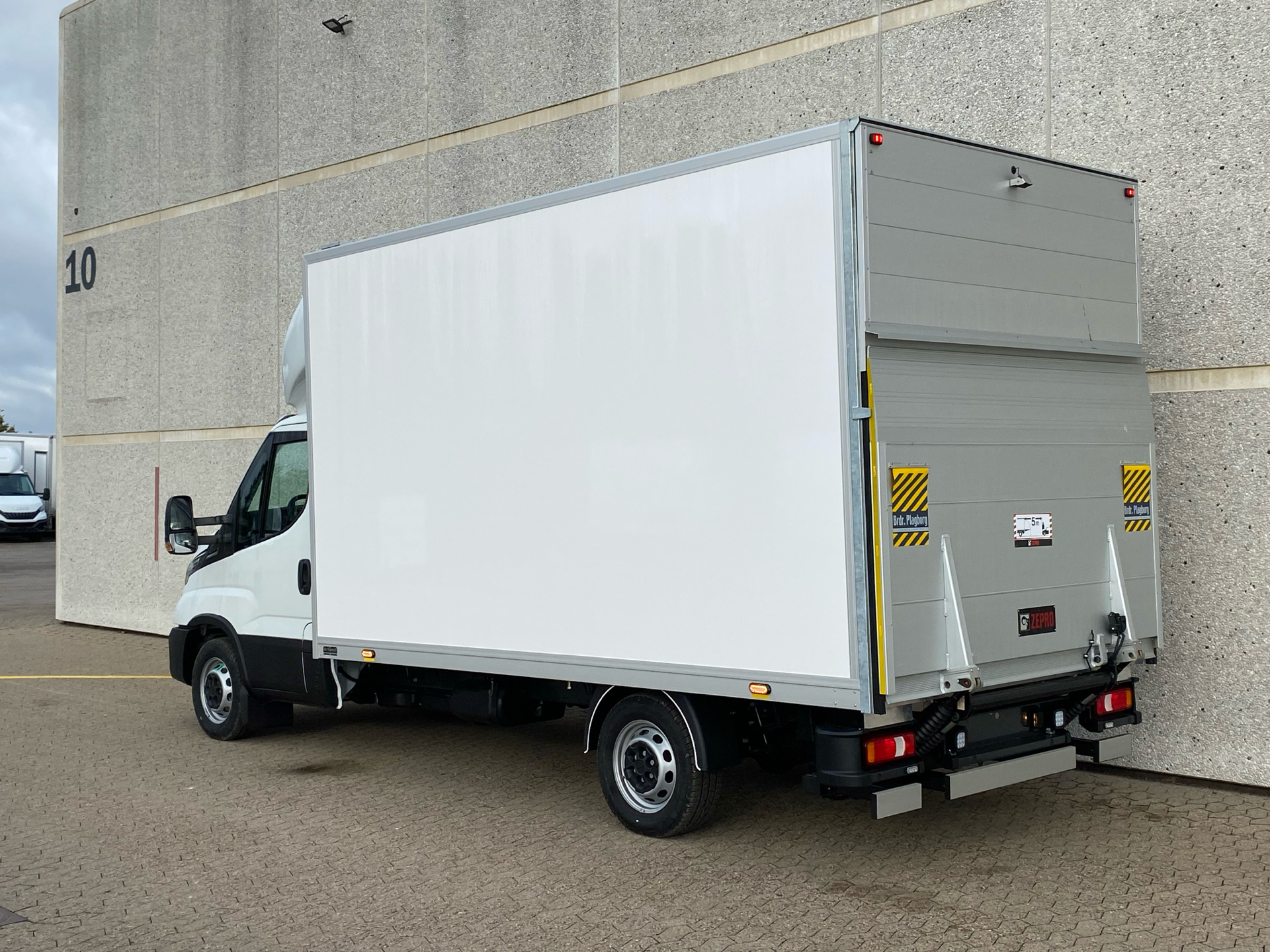 Hvid Iveco Daily fra 2026