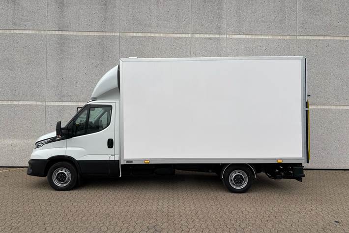 Hvid Iveco Daily fra 2026