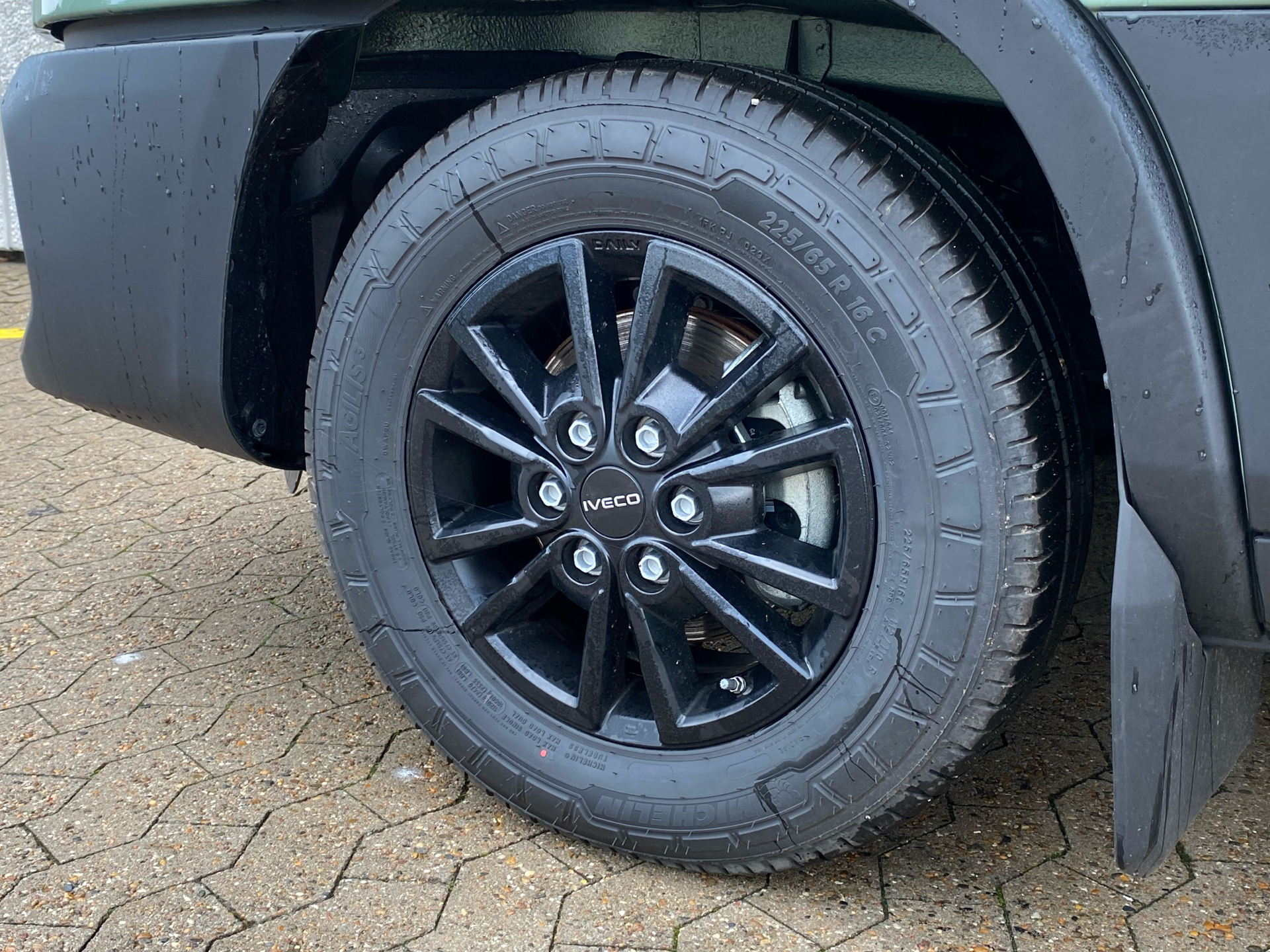 Iveco Daily 3,0 35S21 12m3 D Forza Hi-Matic 210HK Van 8g Aut.