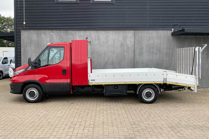 Rød Iveco Daily fra 2026