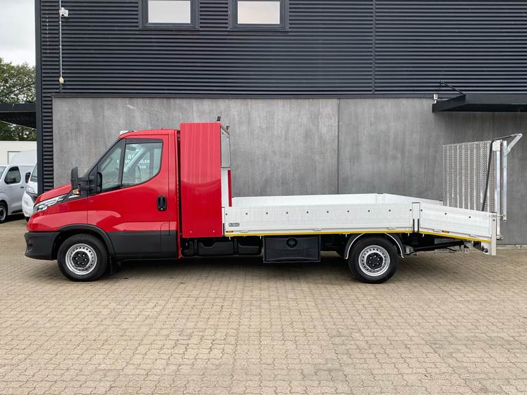 Iveco Daily 3,0 35S18 4100mm D 180HK Ladv./Chas. 8g Aut.