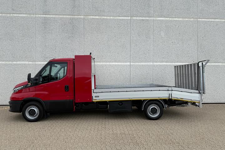 Rød Iveco Daily fra 2026