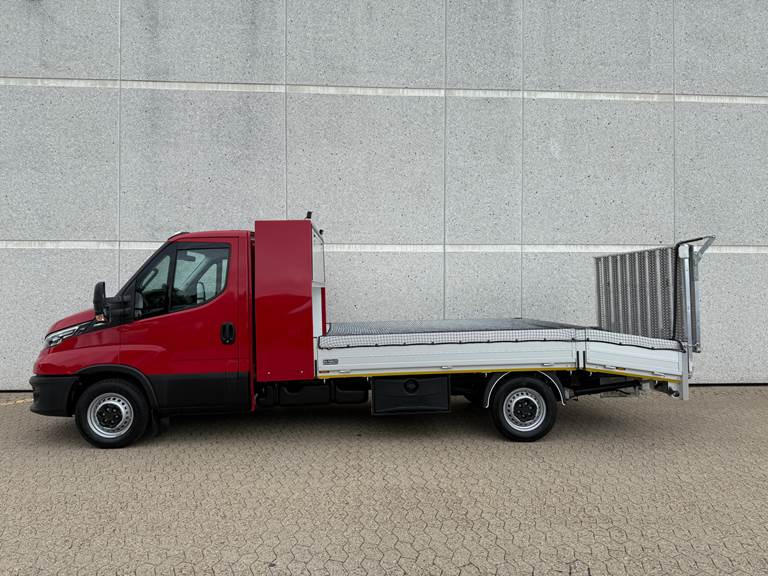 Iveco Daily 3,0 35S18 4100mm D 180HK Ladv./Chas. 8g Aut.