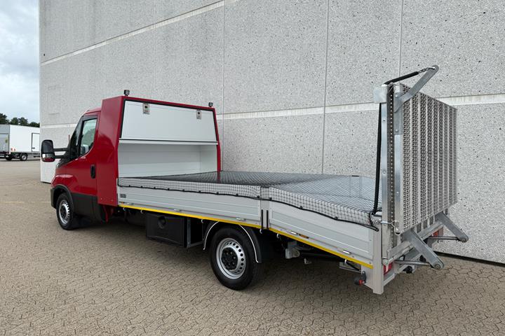 Rød Iveco Daily fra 2026
