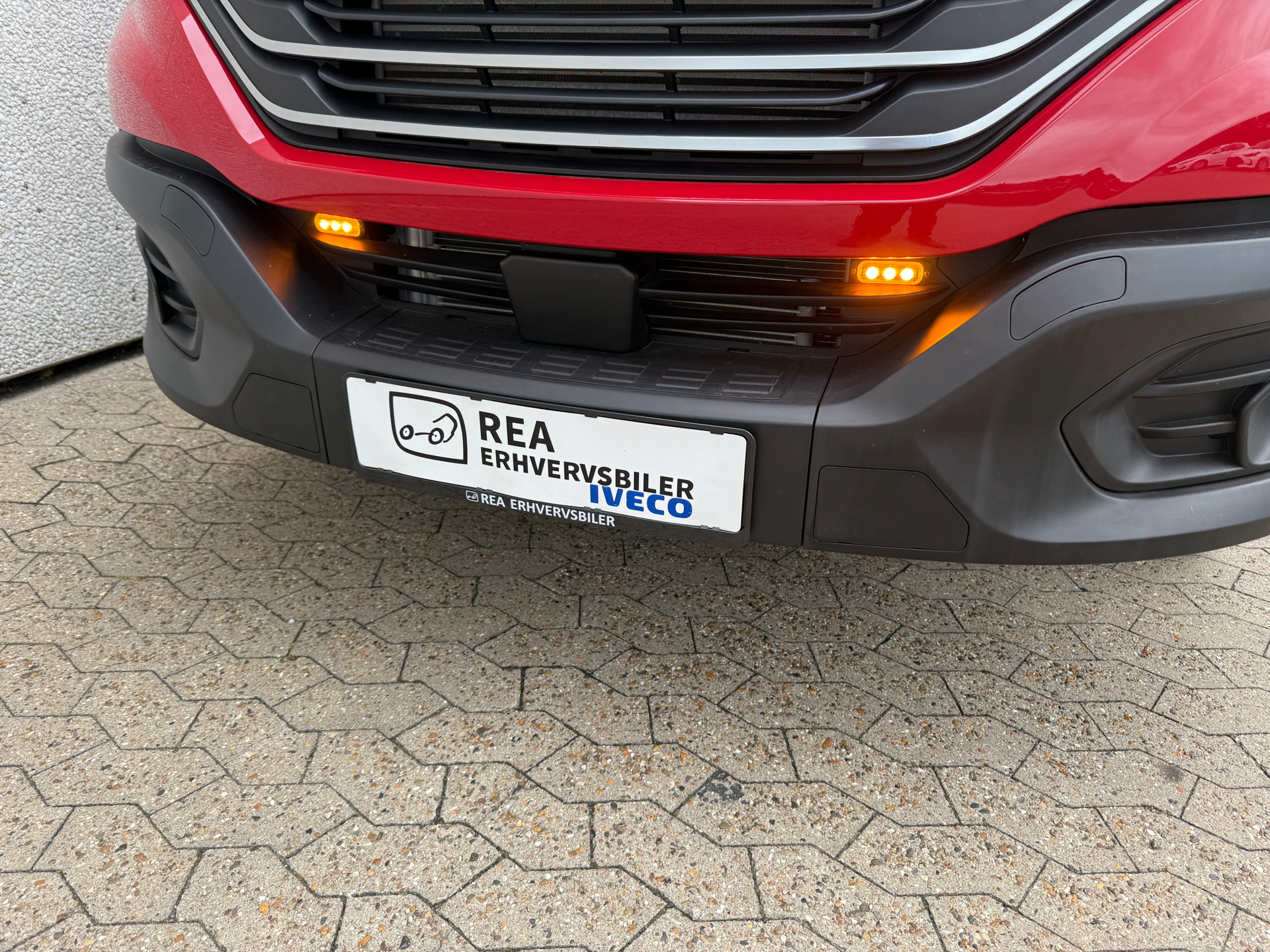 Rød Iveco Daily fra 2026