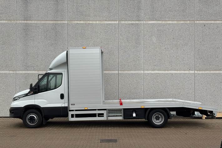 Hvid Iveco Daily fra 2026