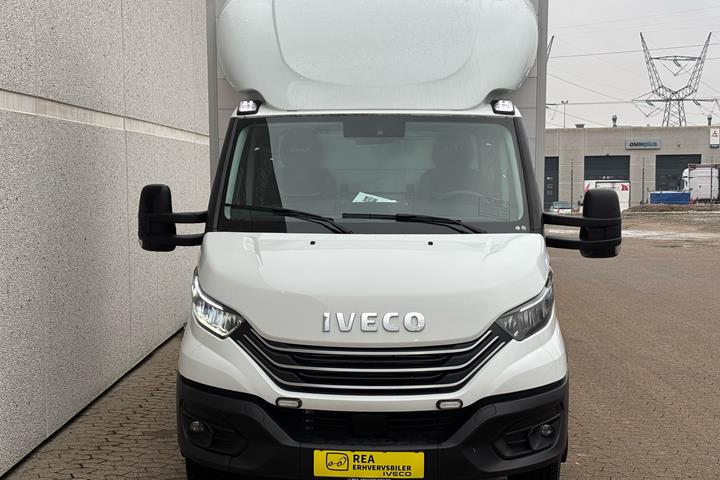 Hvid Iveco Daily fra 2026