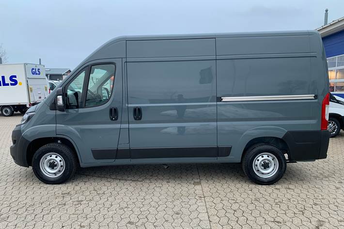 Sort Fiat Ducato fra 2023