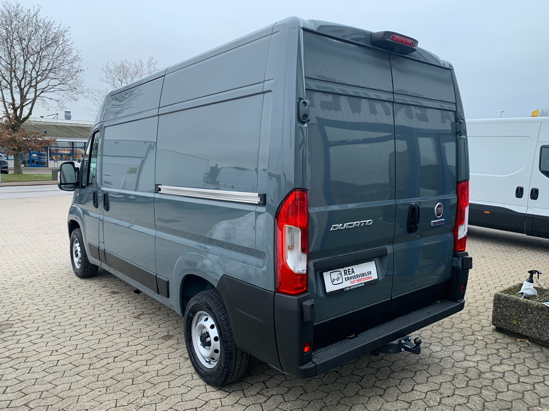 Sort Fiat Ducato fra 2023