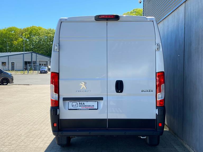 Peugeot Boxer 2,2 435 L3H2 BlueHDi Premium 165HK Van 6g