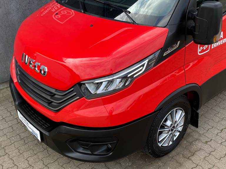 Iveco Daily 3,0 35S18 9m3 D 180HK Van 8g Aut.