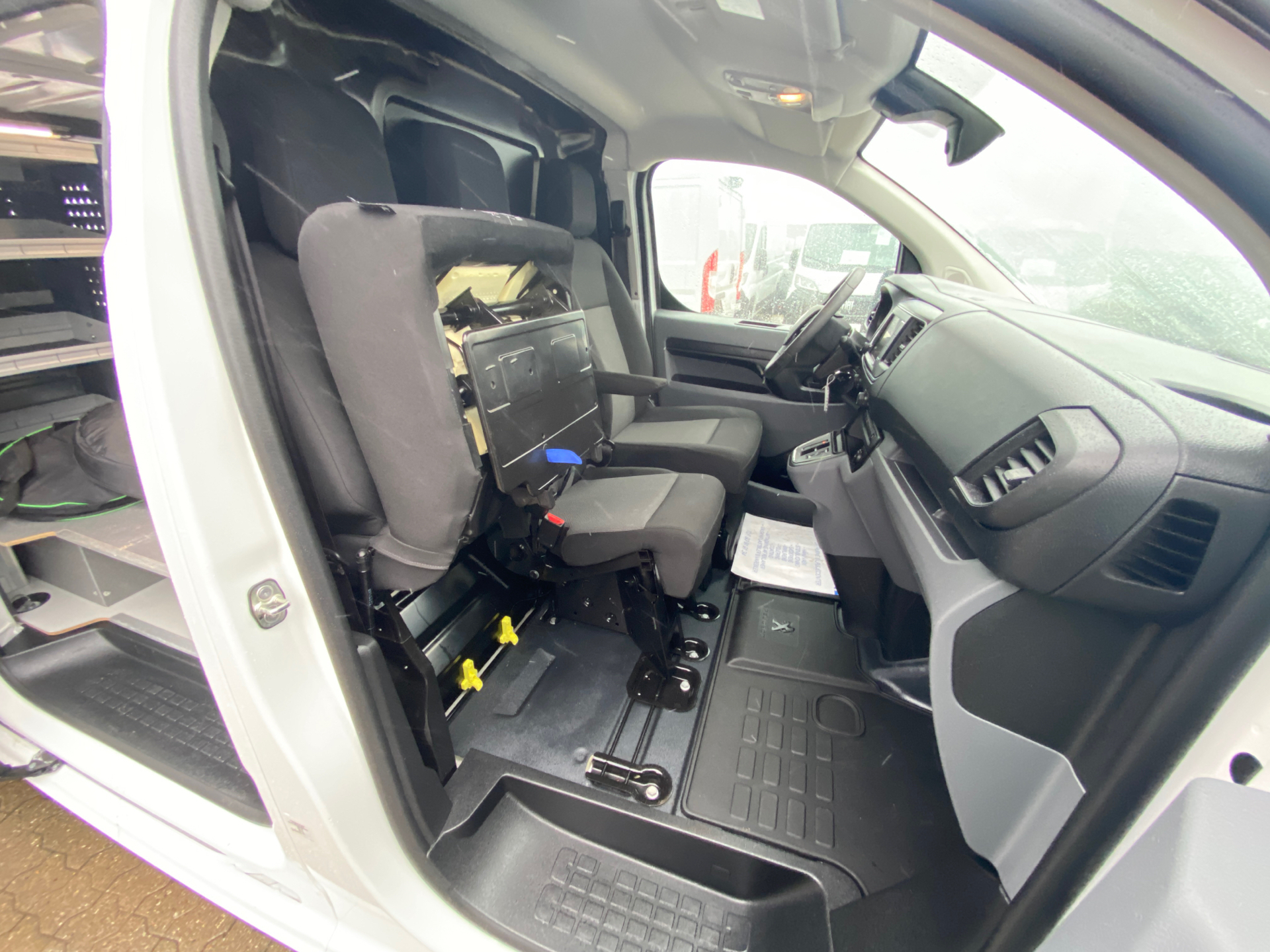 Hvid Fiat E-Scudo fra 2022