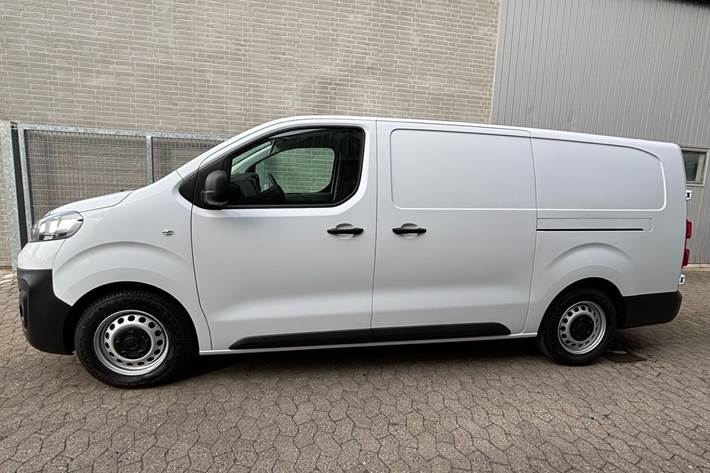 Hvid Fiat E-Scudo fra 2024