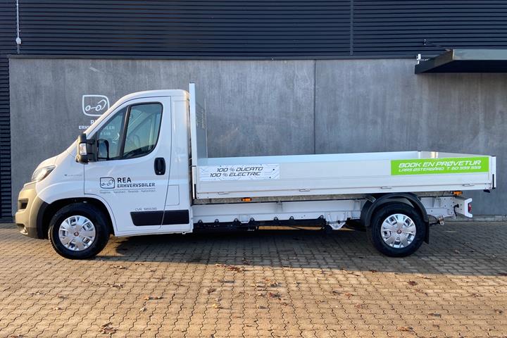 Hvid Fiat E-Ducato fra 2022