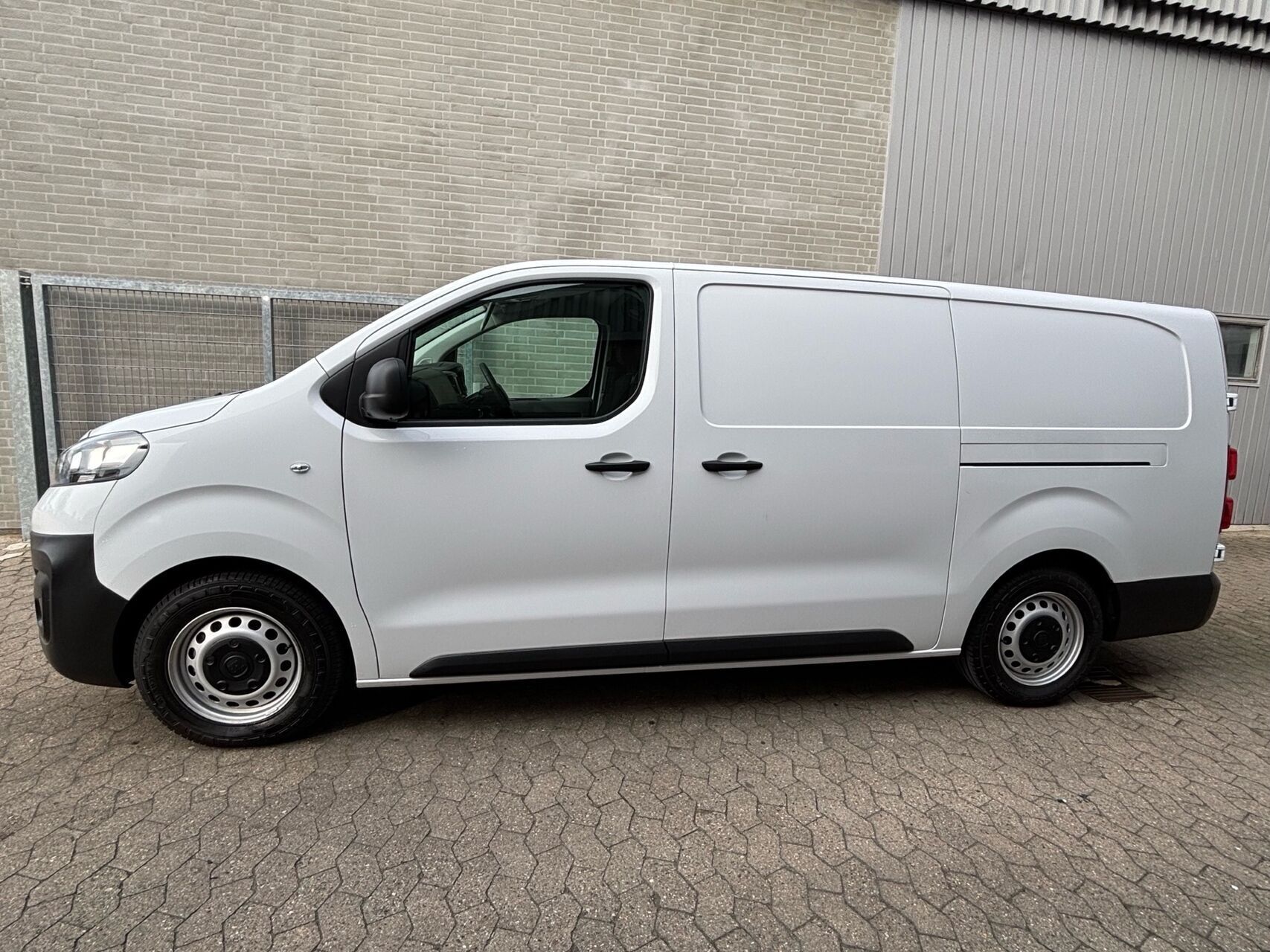 Fiat E-Scudo L3H1 EL Business 136HK Van Aut.