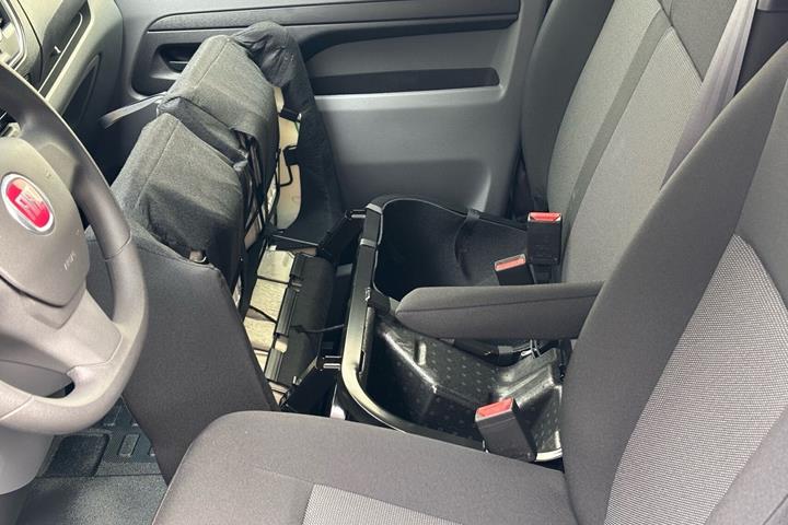 Hvid Fiat E-Scudo fra 2024