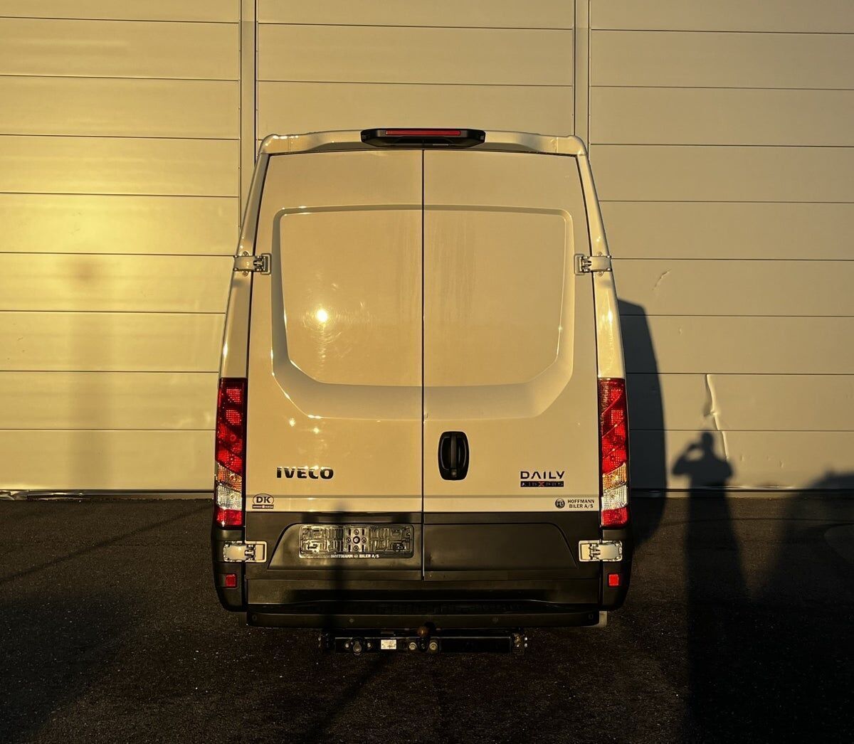 Iveco Daily 3,0 35S21 12m3 D Hi-Matic 210HK Van 8g Aut.