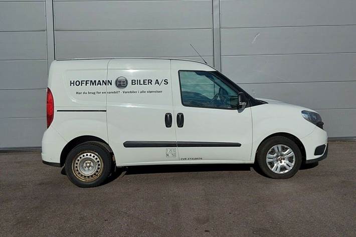 Hvid Fiat Doblò fra 2016