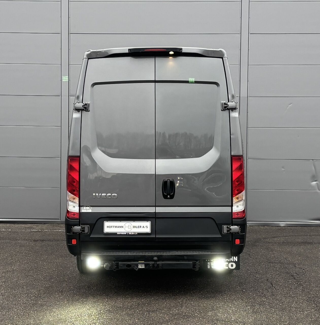 Iveco Daily 3,0 35S21 12m3 D Hi-Matic 210HK Van 8g Aut.