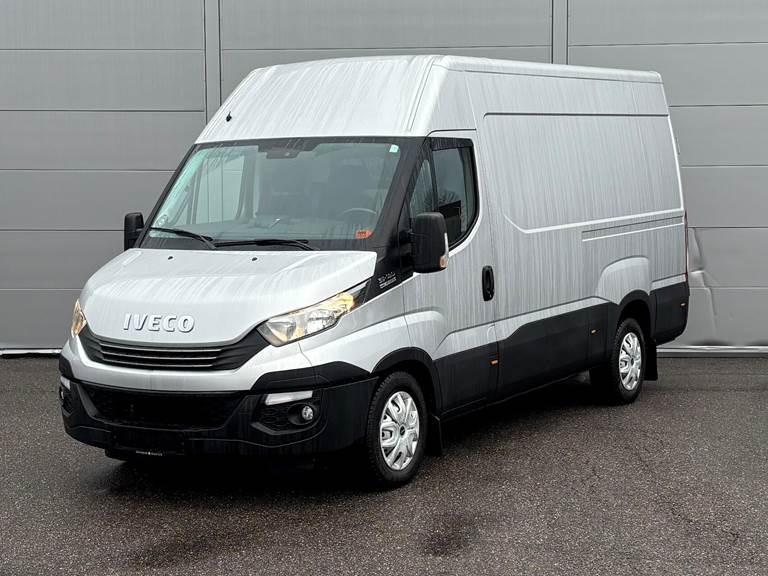 Iveco Daily 3,0 35S18 12m3 D 180HK Van 8g Aut.