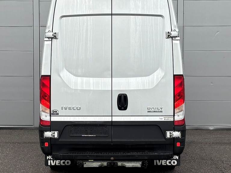 Iveco Daily 3,0 35S18 12m3 D 180HK Van 8g Aut.