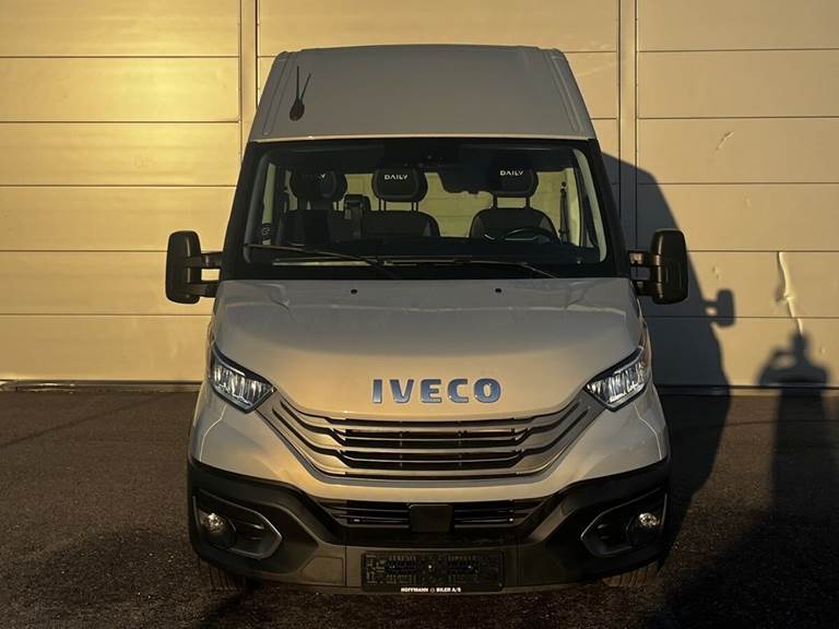 Iveco Daily 3,0 35S21 12m3 D Hi-Matic 210HK Van 8g Aut.