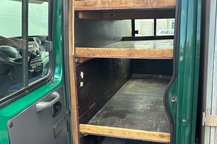 Grøn Iveco Daily fra 2008