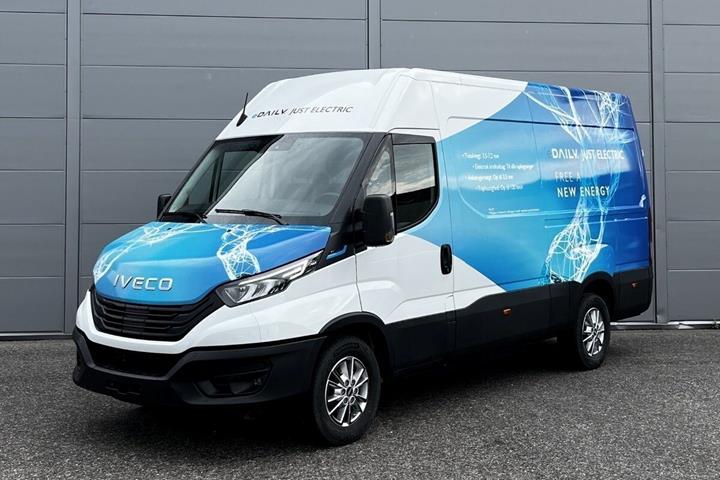 Hvid Iveco eDaily fra 2025