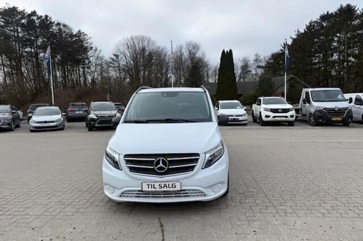 Hvid Mercedes Vito fra 2017