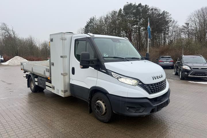 Hvid Iveco Daily fra 2021