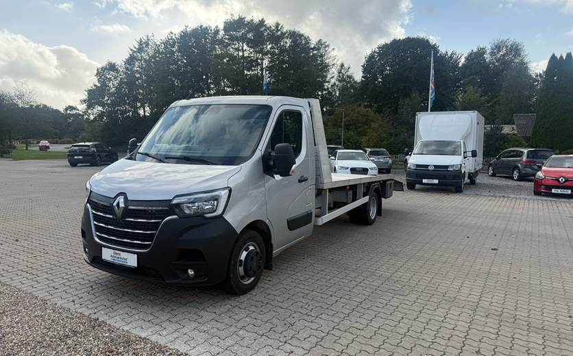 Renault Master 2,3 T35 L4 DCI TwinTurbo RWD tvillingehjul 165HK Ladv./Chas. 6g