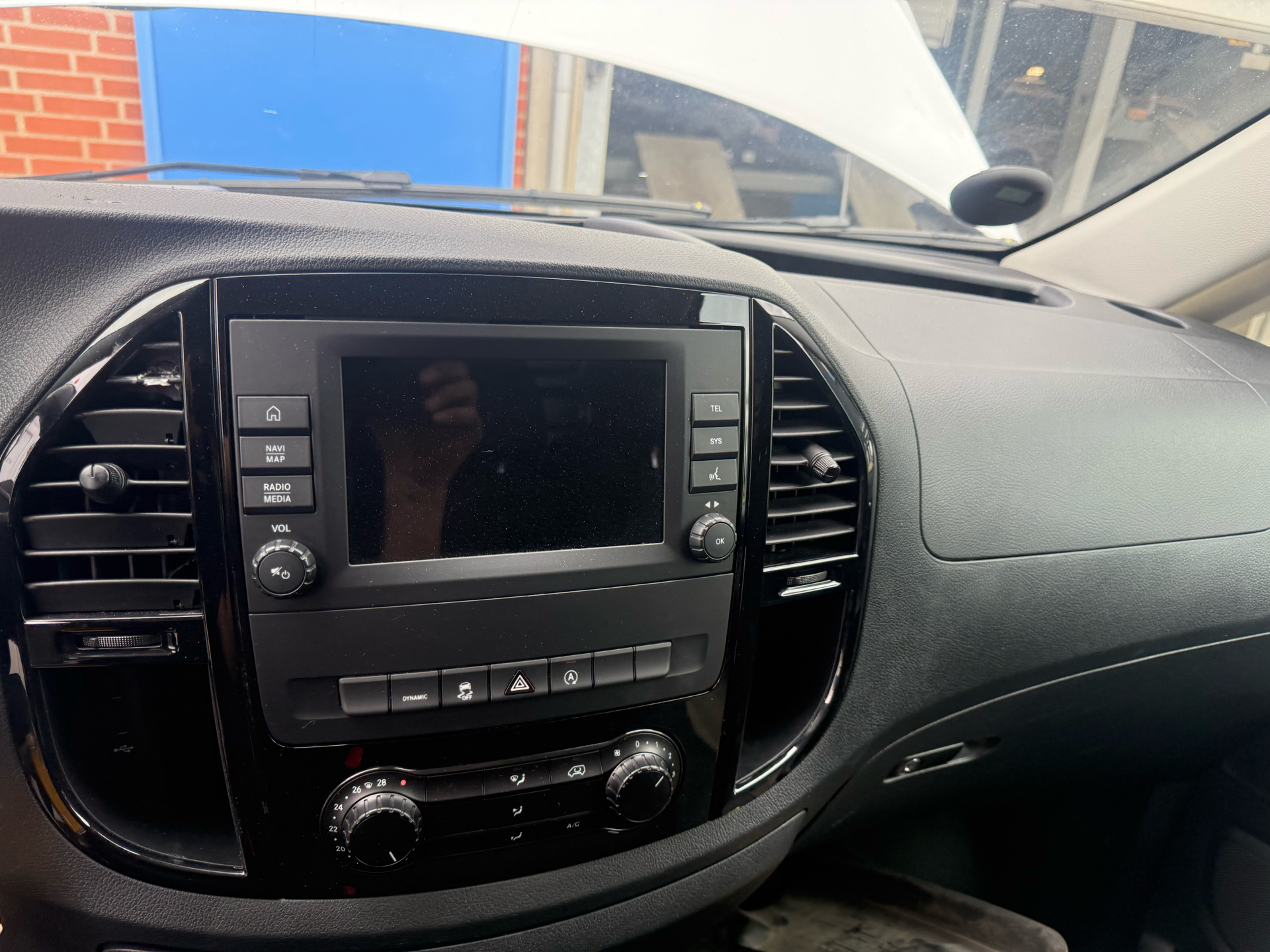 Hvid Mercedes Vito fra 2021