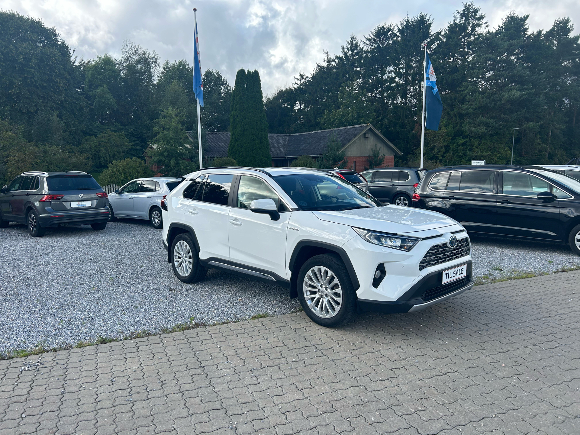 Toyota RAV4 2,5 Hybrid H3 218HK 5d 6g Aut.