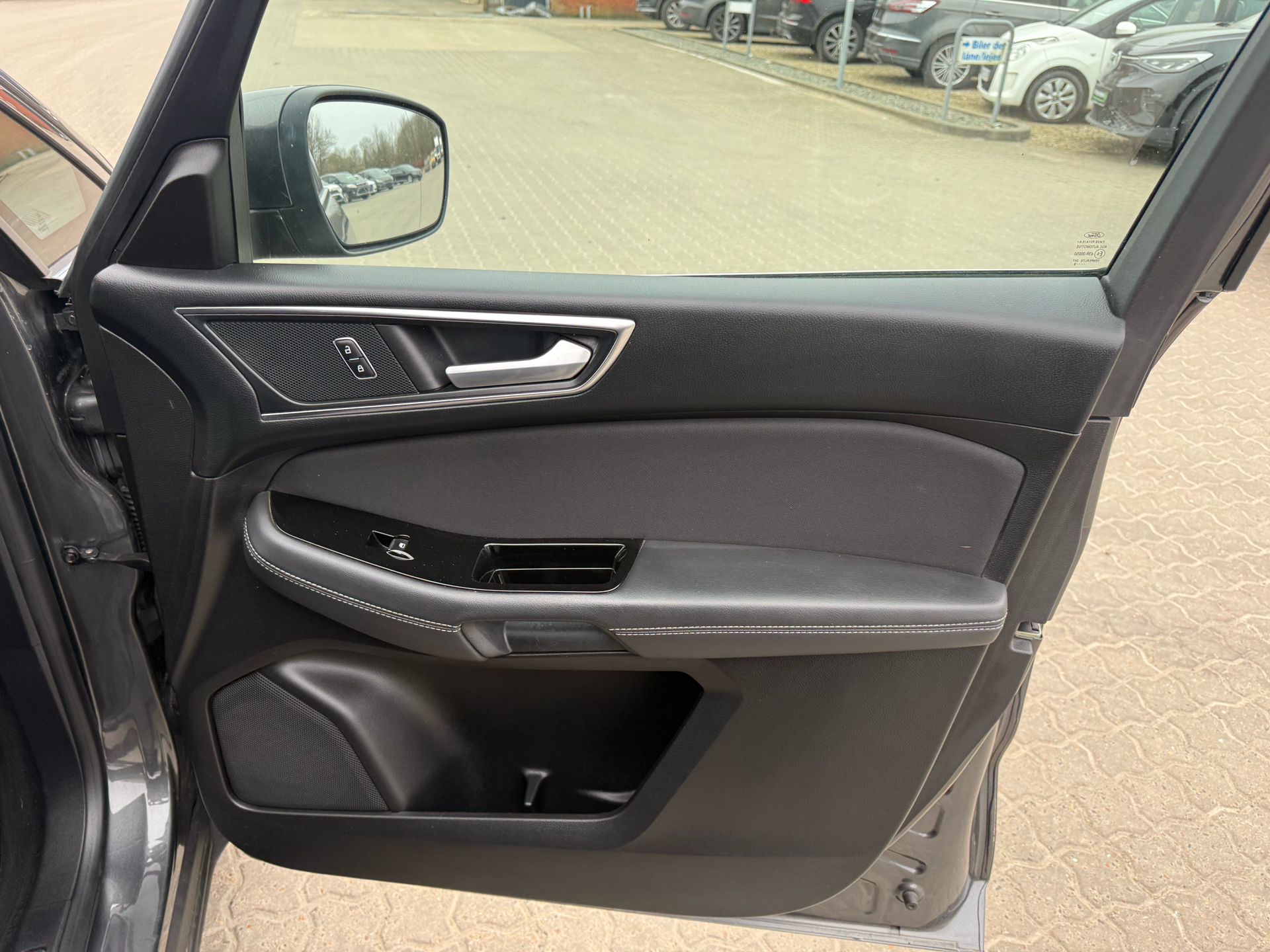 undefined Ford S-MAX fra 2019