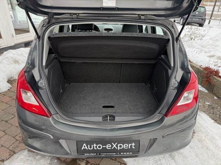 Opel Corsa 1,4 Twinport Cosmo 100HK 5d