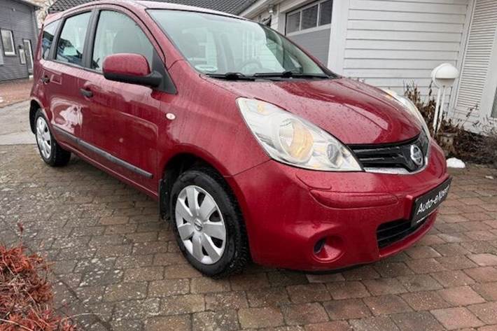 undefined Nissan Note fra 2012 set udefra