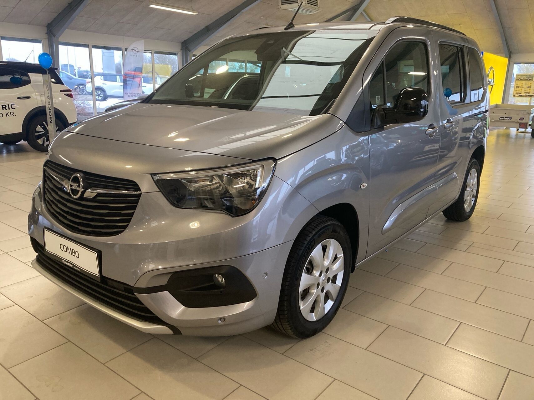 Opel Combo-e Life L1 EL Elegance+ 136HK Aut.