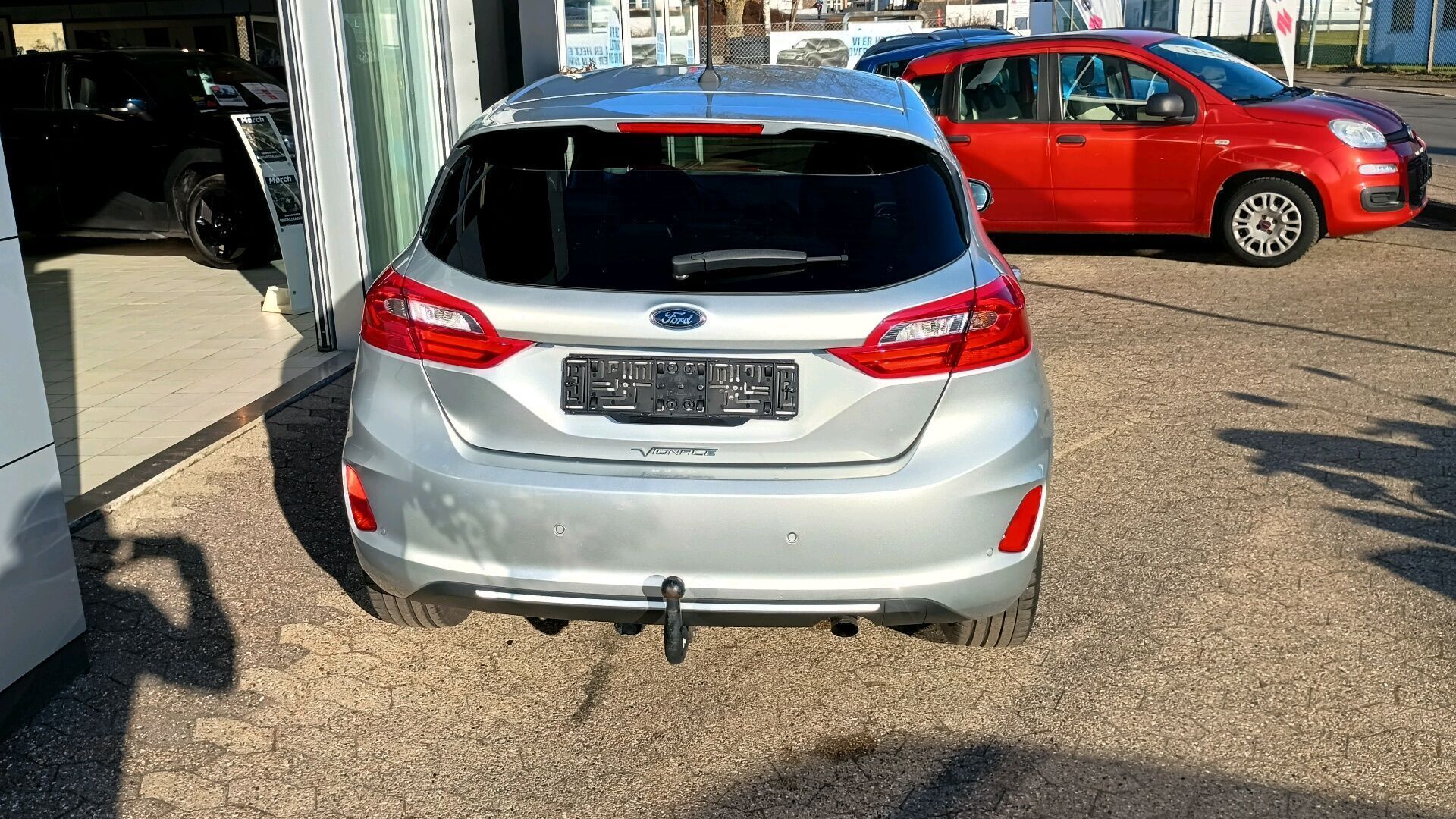 Sølv Ford Fiesta fra 2018
