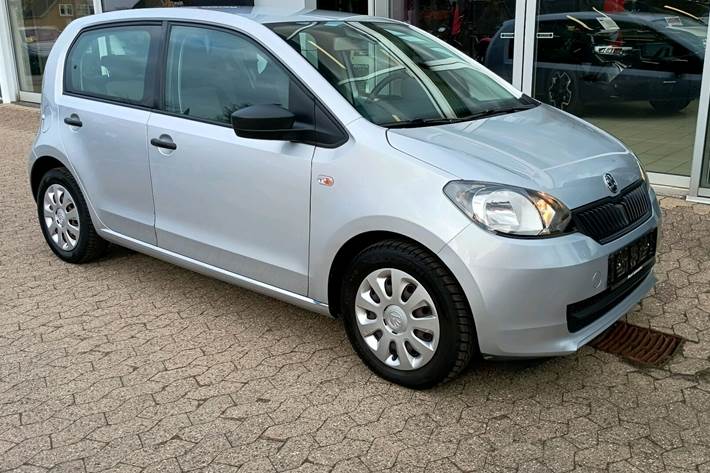 Grå Skoda Citigo fra 2013