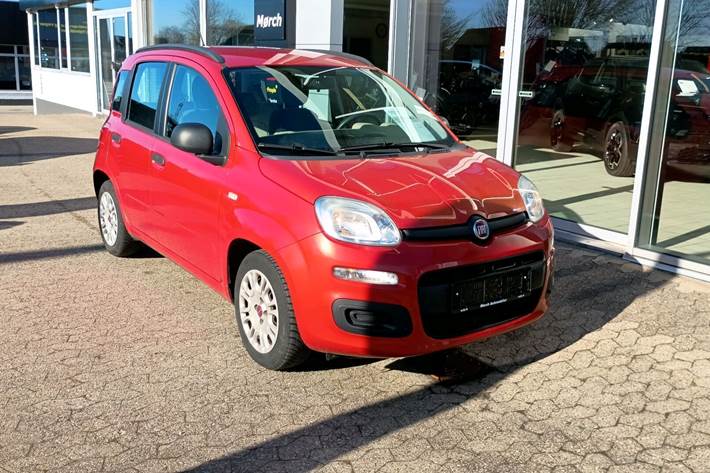 Orange Fiat Panda fra 2013