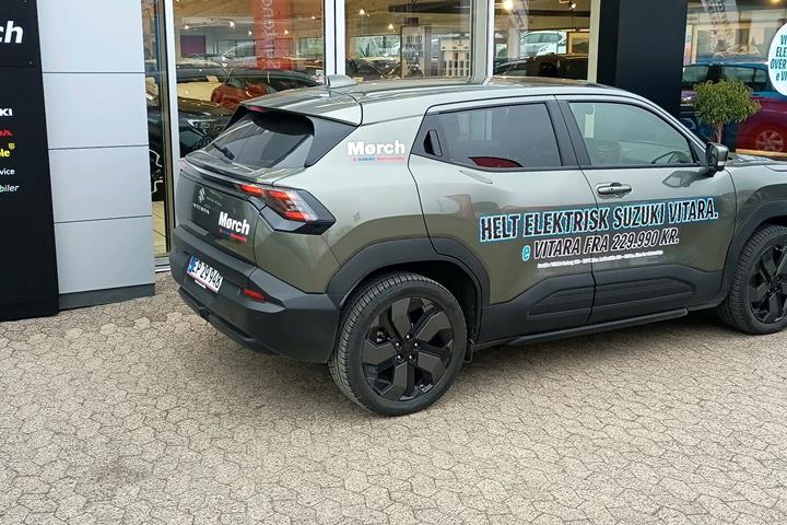 Grøn Suzuki eVitara fra 2025