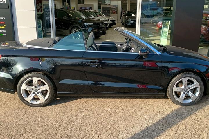 Sort Audi A3 fra 2017
