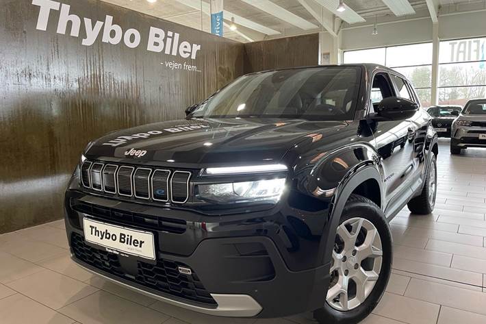 Sort Jeep Avenger fra 2023