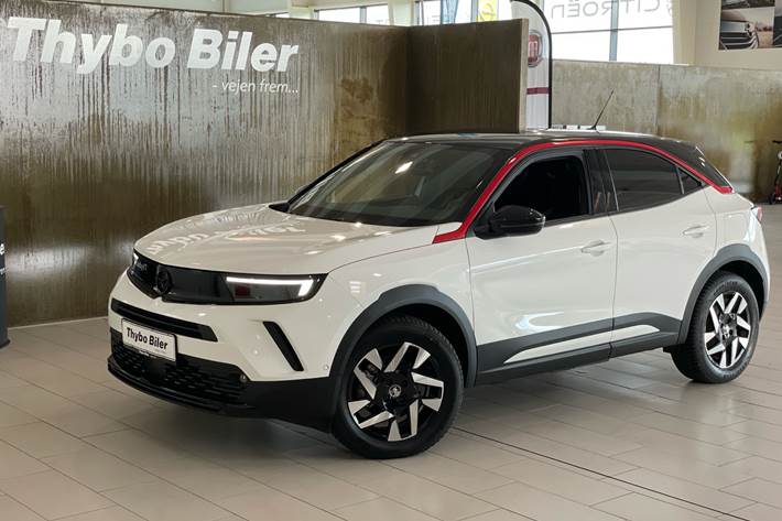 Hvid Opel Mokka-e fra 2023