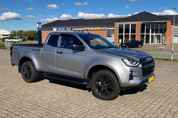 Sølv Isuzu D-Max fra 2025